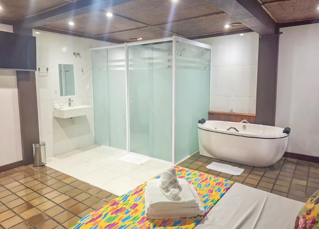 Hotel Nacional Inn Ubatuba - Praia Das Toninhas Habitación foto